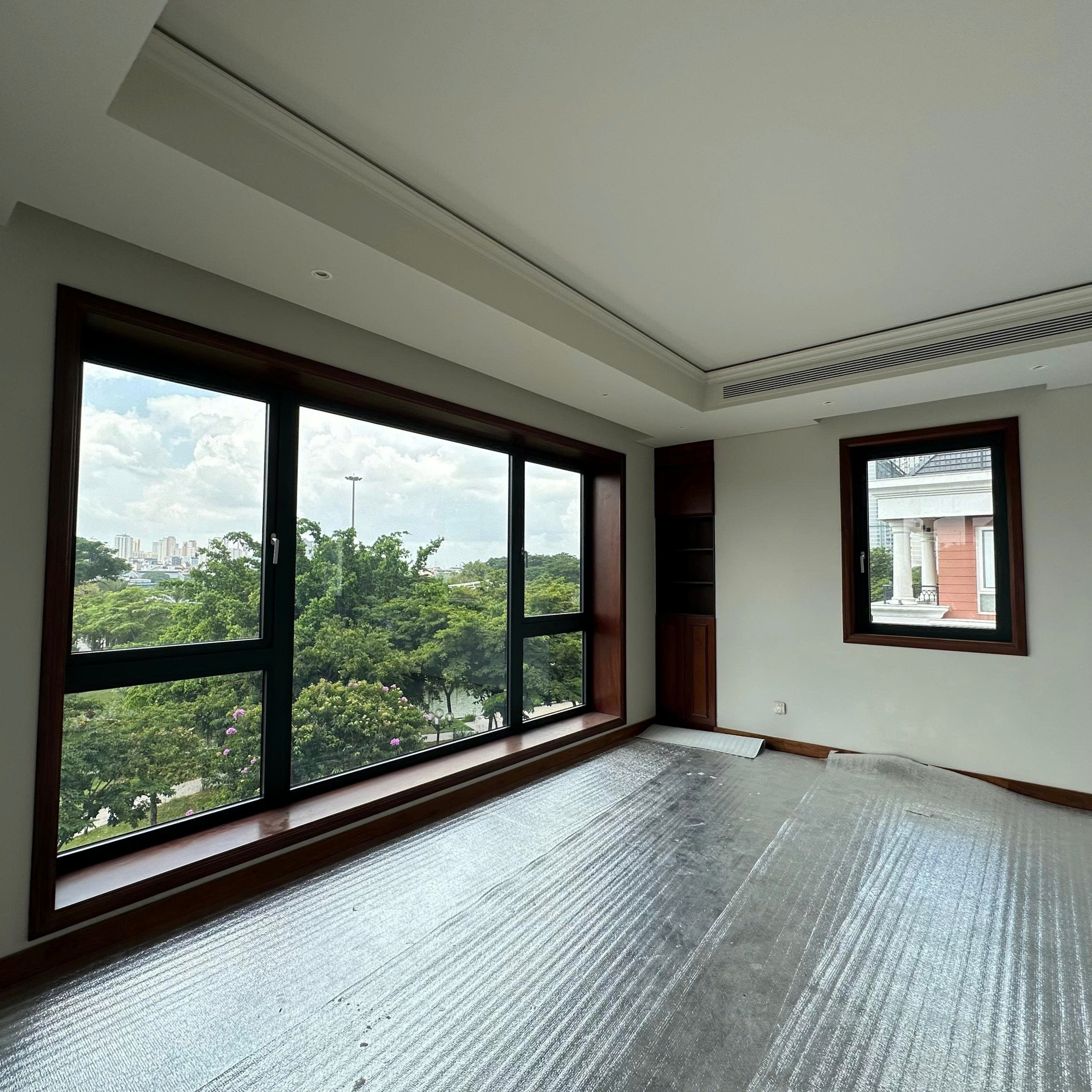 Cửa nhôm VIC